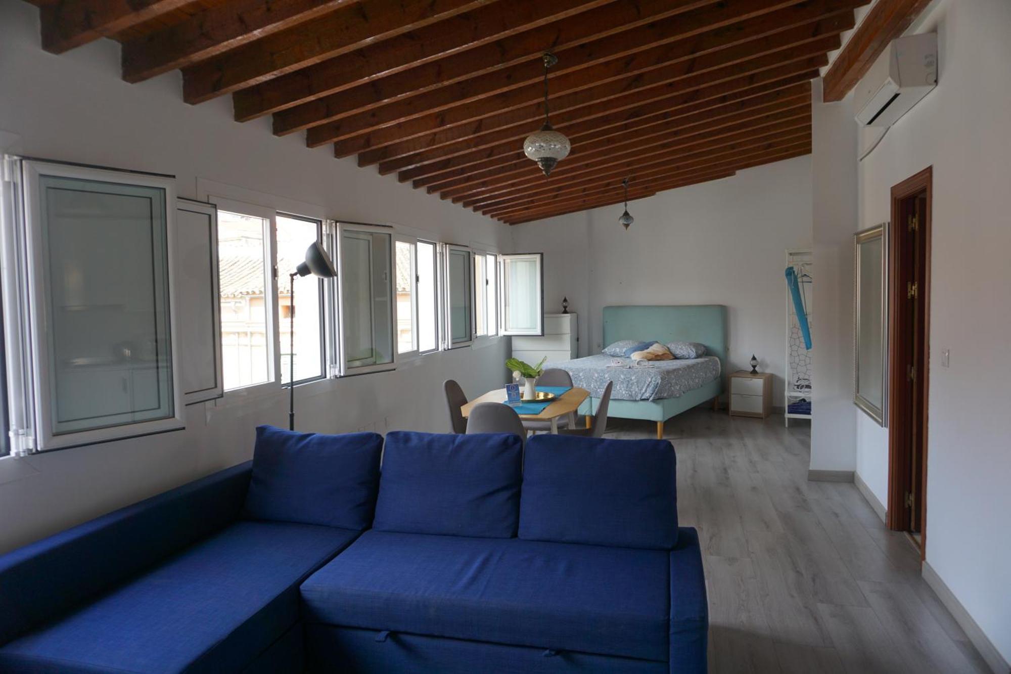 Apartamentos Mediterranea Centro Malaga Exterior photo